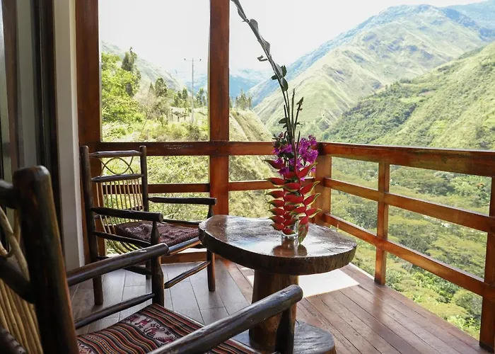 Vertikal Santa Teresa (Cusco)